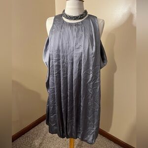 Lungta de Fancy London Gray Silk Dress Sz 2